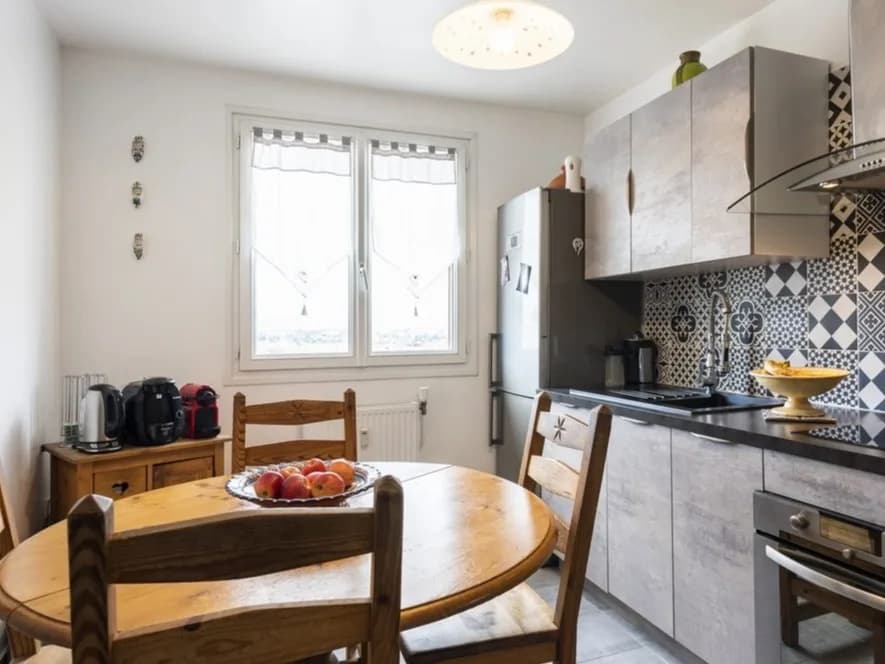 Appartement avec vue sur parc à Annemasse, photo 1 sur 8